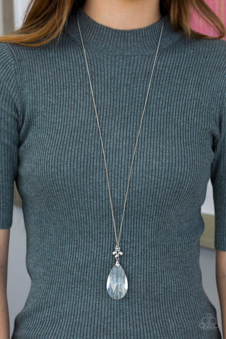 Paparazzi ~ Up in the HEIR ~ White Necklace Set (Life of the Party Exclusive)