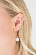 Load image into Gallery viewer, Paparazzi ~ Uptown Talker ~ White Necklace Set