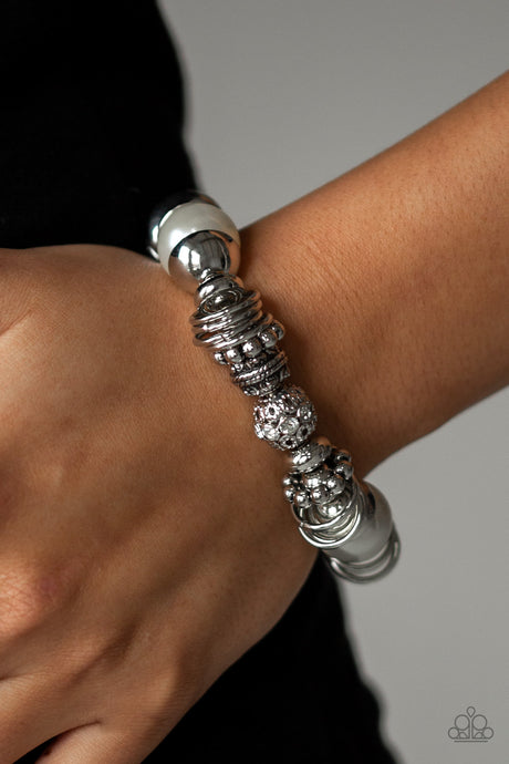 Paparazzi ~ Uptown Tease ~ White Pearl Bracelet