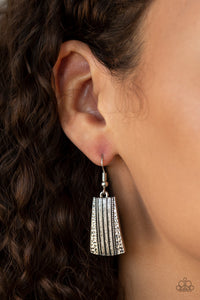 Paparazzi ~ Utterly Untamable ~ Silver Necklace Set