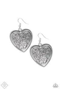 Paparazzi ~ Victorian Devotion ~ Silver Heart Earrings  (Fashion Fix Exclusive)