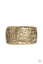 Load image into Gallery viewer, Paparazzi ~ Victorian Variety ~ Brass Bracelet