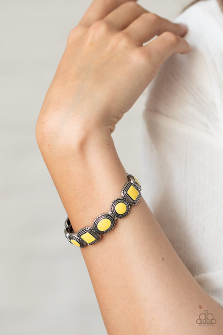 Paparazzi ~ Vividly Vintage ~ Yellow Bracelet