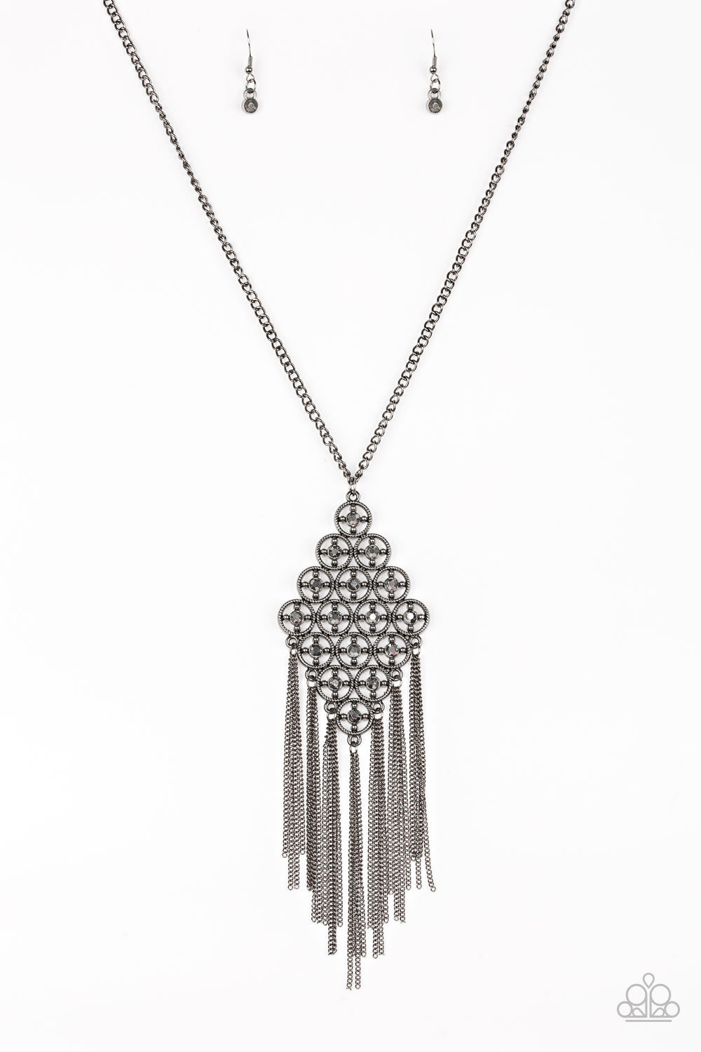 Paparazzi ~ Web Design ~ Black Necklace Set