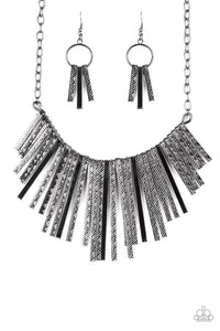 Paparazzi ~ Welcome To The Pack ~ Silver Necklace Set