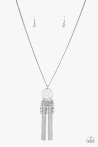 Paparazzi ~ Western Wayward ~ Silver Necklace Set