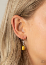 Load image into Gallery viewer, Paparazzi ~ When I GLOW Up ~ Yellow Necklace Set