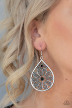 Load image into Gallery viewer, Paparazzi ~ Whimsy Dreams ~ Black Earrings