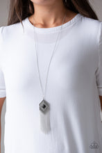 Load image into Gallery viewer, Paparazzi ~ Work The ROAM ~ Black Necklace Set