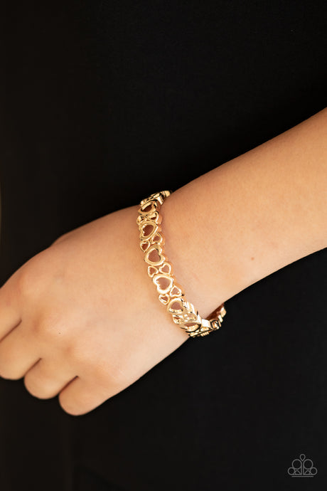 Paparazzi ~ You HEART The Lady! ~ Gold Bracelet