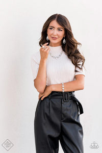 Paparazzi ~ Fiercely 5th Avenue ~ Fashion Fix Complete Trend Blend ~ White Necklace Set