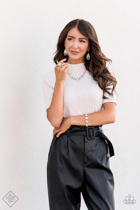 Paparazzi ~ Fiercely 5th Avenue ~ Fashion Fix Complete Trend Blend ~ White Necklace Set