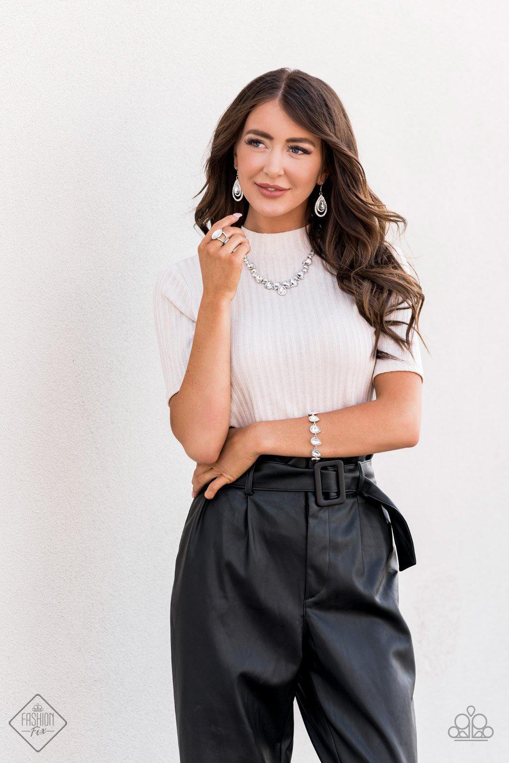 Paparazzi ~ Fiercely 5th Avenue ~ Fashion Fix Complete Trend Blend ~ White Necklace Set
