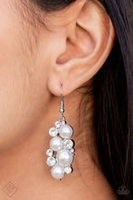Load image into Gallery viewer, Paparazzi ~ Fiercely 5th Avenue - Complete Trend Blend ~ White Pearl Necklace Set