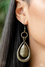Load image into Gallery viewer, Paparazzi ~ Magnificent Musings - Fashion Fix Complete Trend Blend ~ Brass Necklace Set