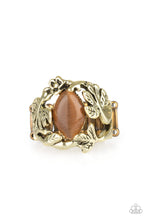 Load image into Gallery viewer, Paparazzi ~ Tropical Flora ~ Brass Ring with Stretchy Band