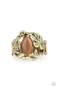 Paparazzi ~ Tropical Flora ~ Brass Ring with Stretchy Band